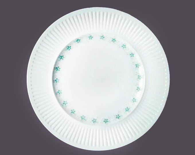 Sovereign Potters Silverdale dinner plate. English Ironstone decorated in Canada. Sold individually.