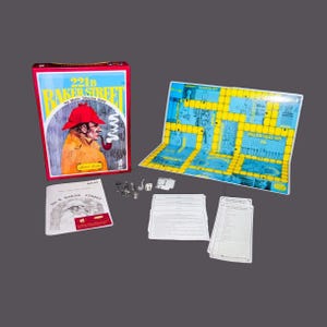 Vintage 221B Baker Street Sherlock Holmes Master Detective board game. John Hansen 1977.