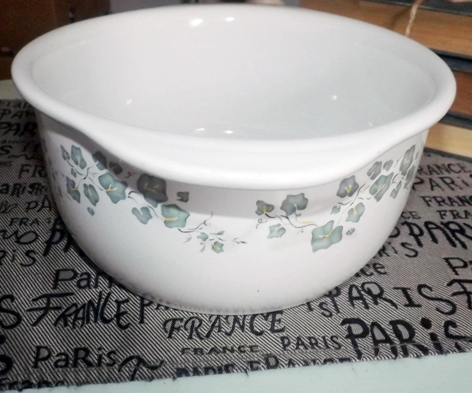 Vintage (mid 1990s) Corelle Corning Callaway stoneware lugged