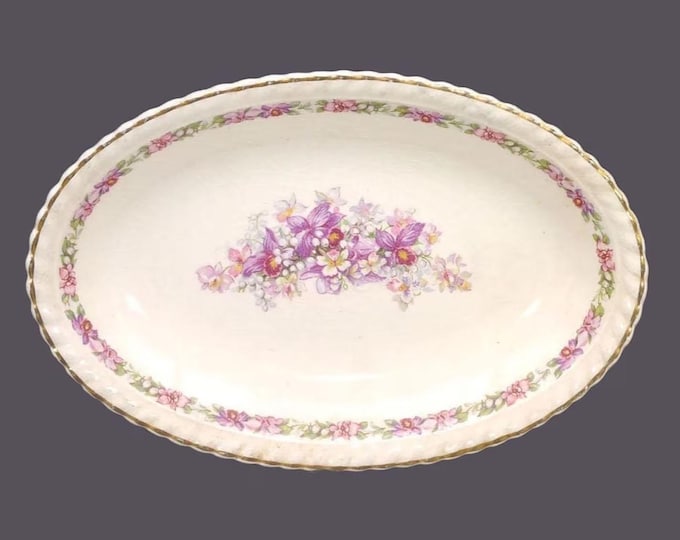 Vintage Johnson Brothers Queen's Bouquet Gravy Boat Underplate made England.