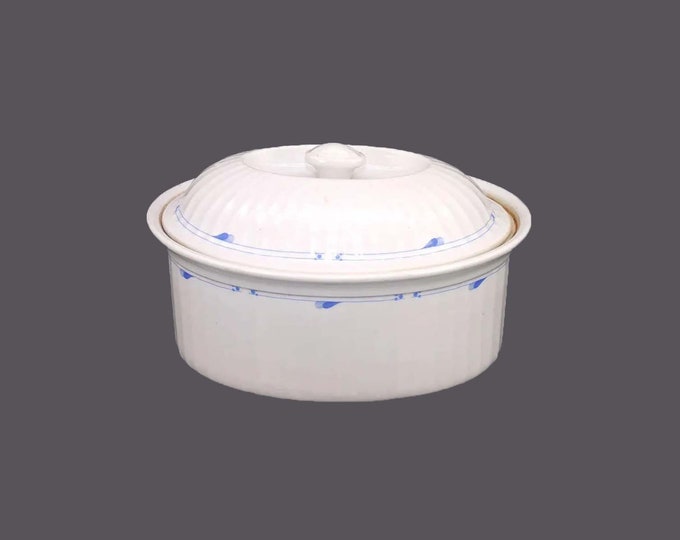 Spode for Quasar Kitchens covered casserole, baking dish. 2.5 qt. Made in England. Blue leaves on white.