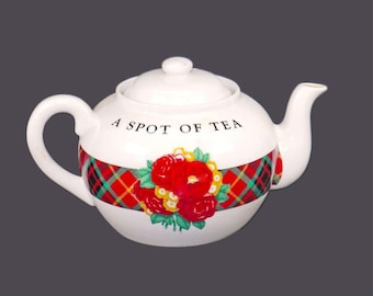 Vintage Christmas Teapot: Holly Holderman Floral Plaid, Made in Japan