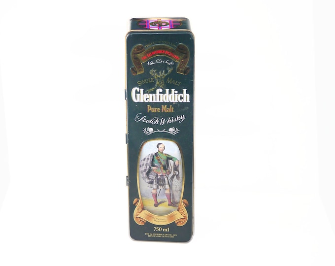 Glenfiddich Clans of the Highlands of Scotland Clan MacPherson lithographed (empty) tin made in Scotland Barringer, Wallis, Manners.