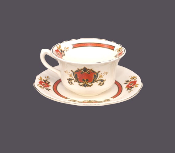 英国製のヴィンテージ ロイヤル スタッフォードシャー ベッツィ