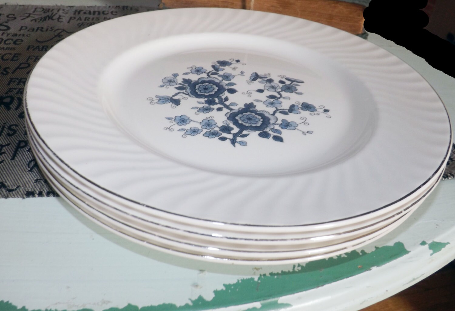 Late midcentury (1959) Wedgwood Royal Blue ironstone dinner plate