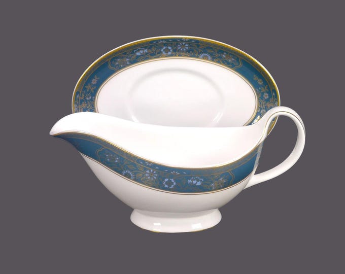 Royal Doulton Carlyle H5018 bone china gravy boat and oval under-plate made in England.