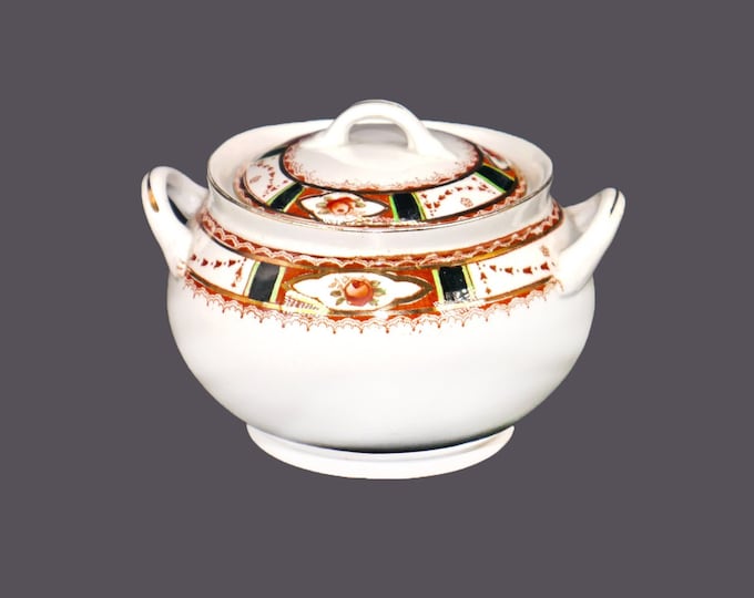 Sampson Bridgwood | Bridgwood & Sons | Anchor Pottery Conway covered sugar bowl made in England.