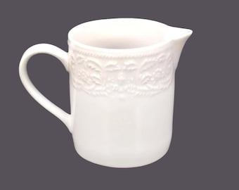 Vintage Sakura Devonshire White all-white creamer or covered sugar bowl.
