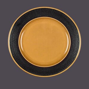 Vintage Harmony House Aurora chop plate | service plate | round platter made in Japan.