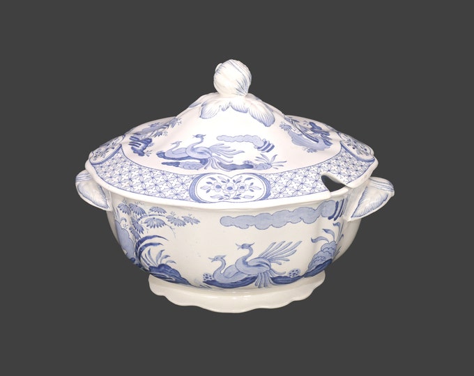 Antique Furnivals Old Chelsea 647812 blue-and-white tureen with lid made in England. Flaws (see below).