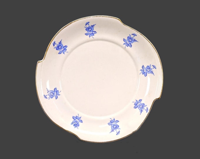 California Originals 831 | 852 blue-&-white round platter made in USA. Blue roses, gold accents.