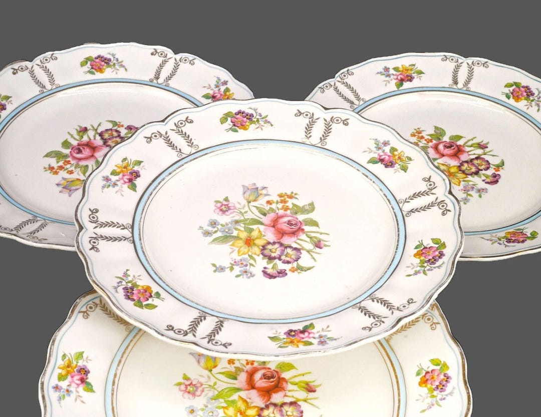 Vintage Grindley Delphine Dinner Plates. Marlborough Royal Petal