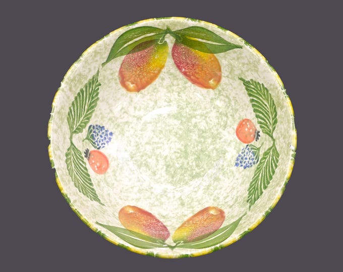 Ceramica Regina | Vietri Umbria round pasta or salad serving bowl made in Italy. Oranges, berries, sponged green.