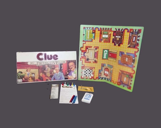 Clue detective board game published Parker Brothers 1986. Complete with original instructions.