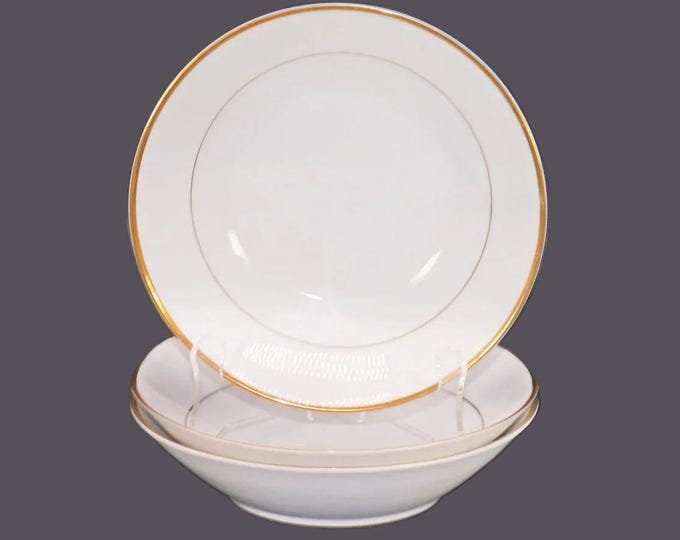 Three Noritake Heritage 2982 coupe soup bowls made in Japan.