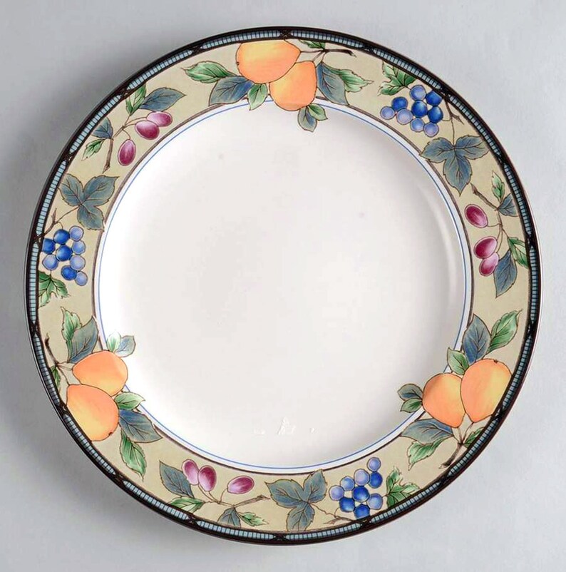Vintage 1992 Mikasa Garden Harvest CAC29 large dinner plate | Etsy