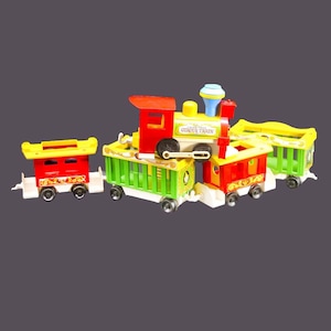 Fisher Price 1970s 991 Circus Train set. Five cars only. Some damage (see below).