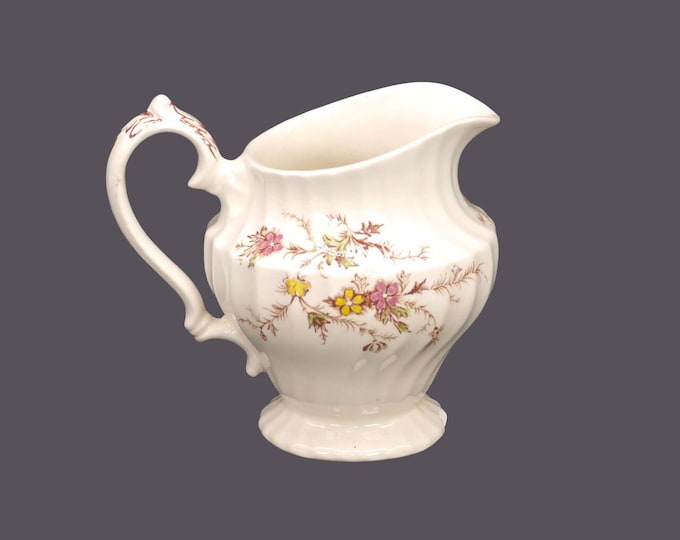 Myott Heritage M411PU creamer jug made in England. Flaw (see below).