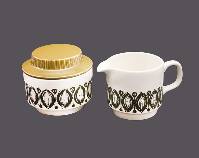 Retro Biltons BIL30 creamer and covered sugar bowl set made in England.