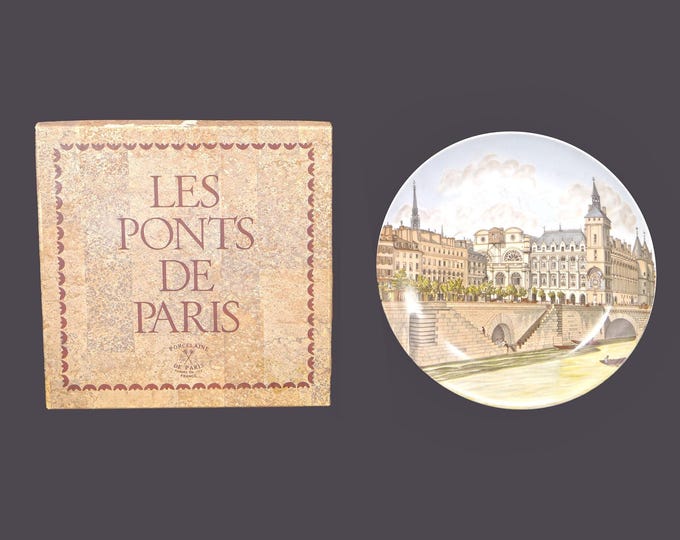 Porcelaine de Paris Ponts de Paris | Bridges of Paris Quai aux Fleurs display plate with original box made in France.