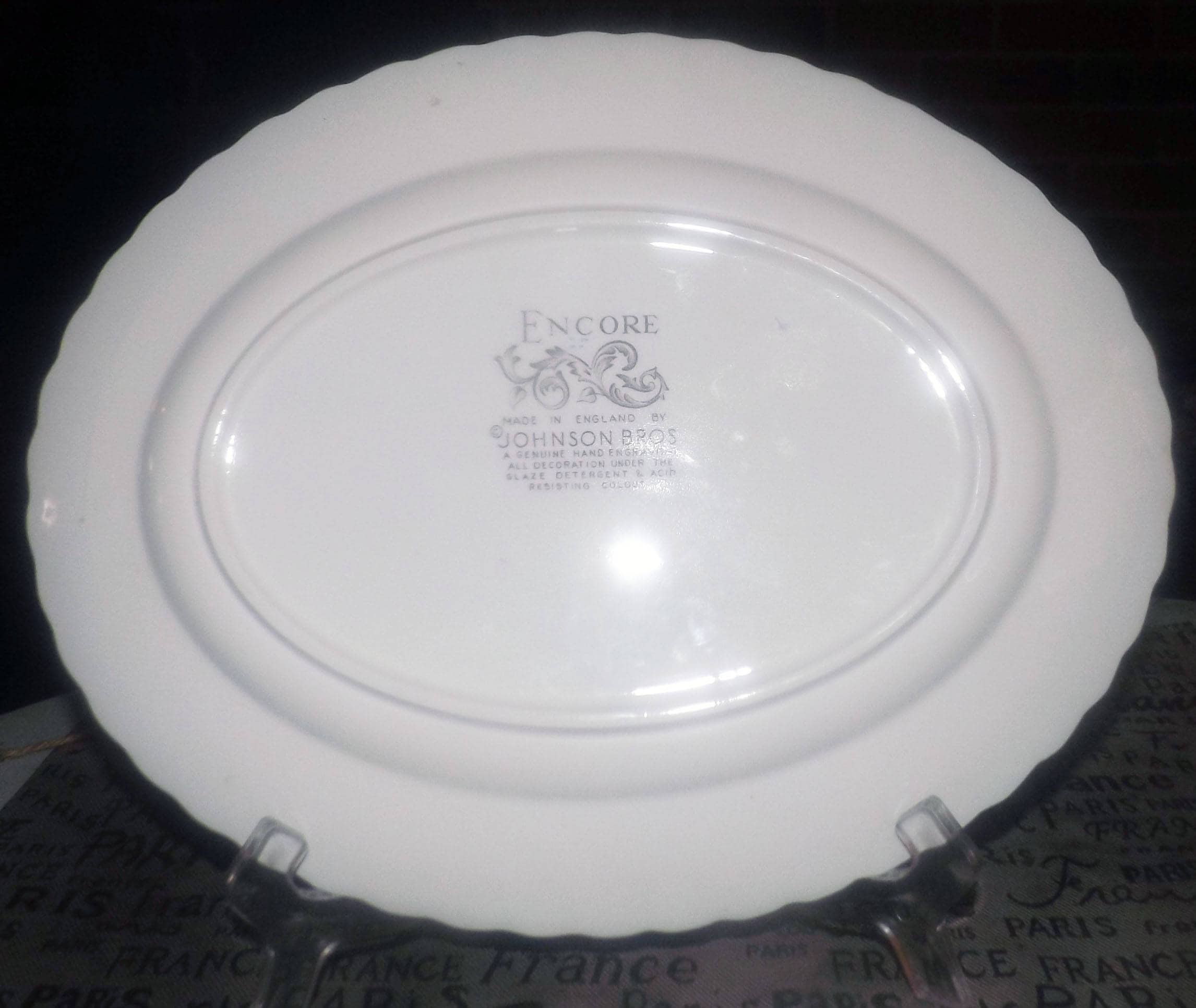Vintage (1970s) Johnson Brothers Encore pattern oval vegetable platter