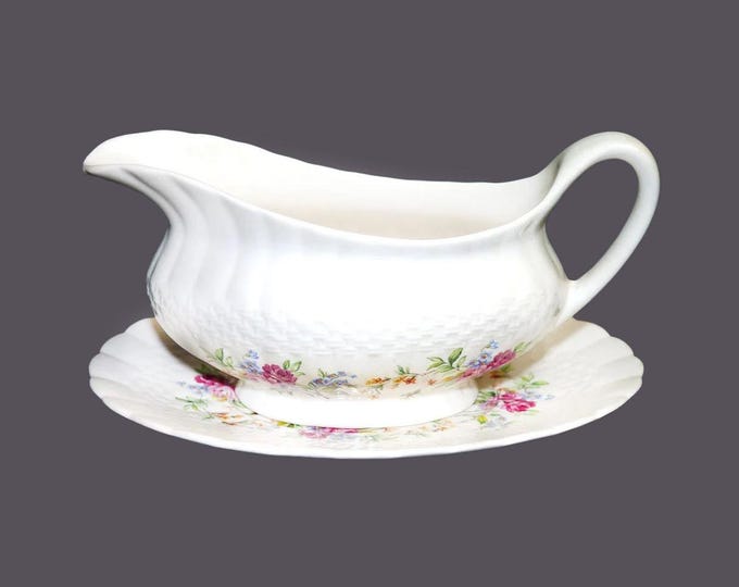 Simpsons Potters Finsbury gravy boat with underplate. Solian Ware ironstone made in England.