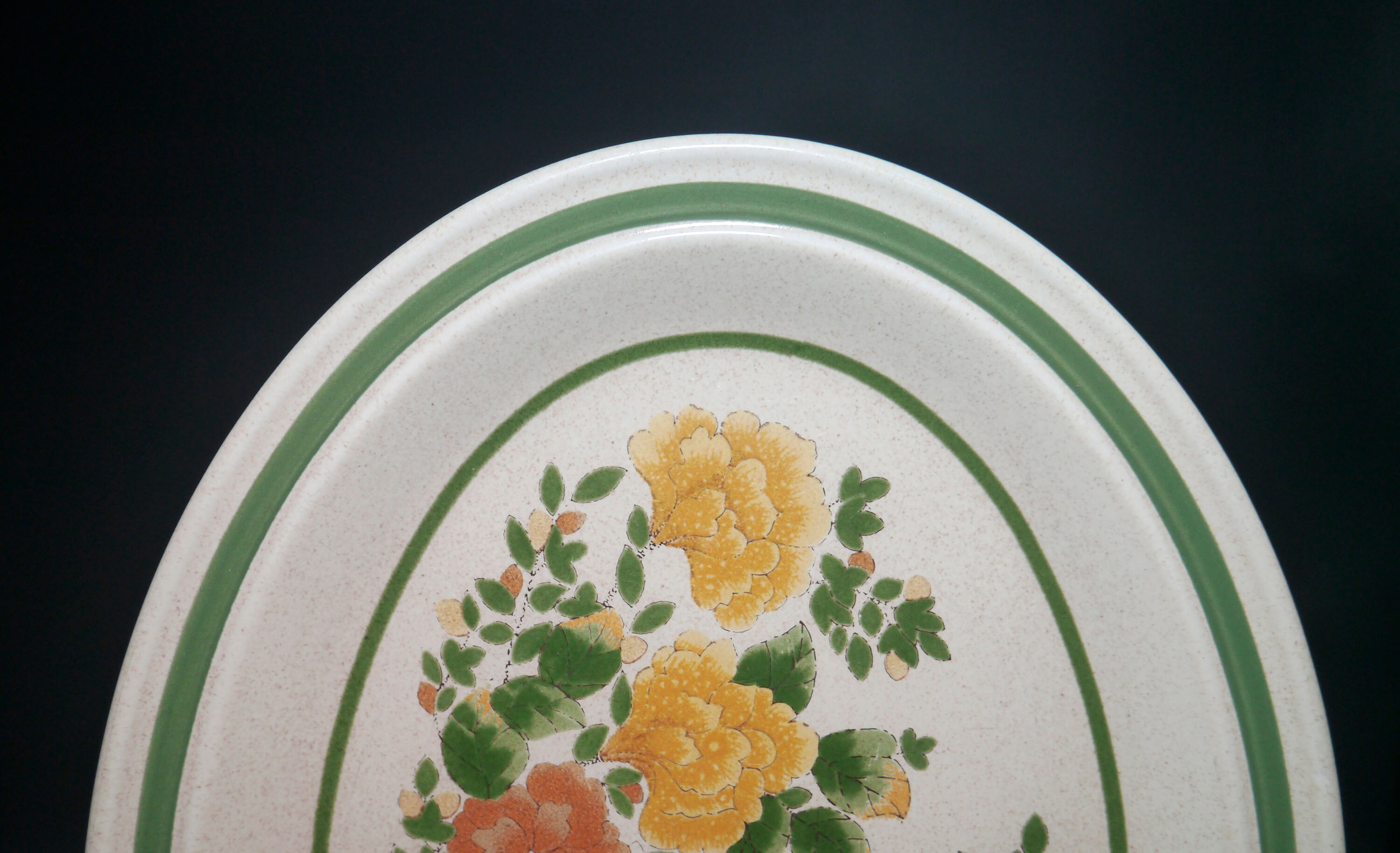 Royal Doulton Autumn Morn LS1017 oval stoneware platter. Doulton