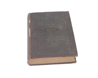 Antiquarian (1870) book Past and Present by Scottish historian Thomas Carlyle. Harper NY.