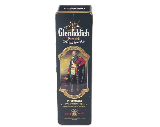 Glenfiddich Clans of the Highlands Clan Sinclair scotch whisky 750ml lithographed tin (empty). Barringer Wallis England.