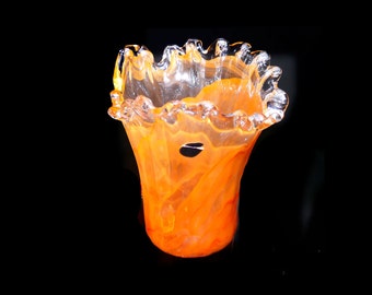 Murano Lavorazione hand-blown art glass handkerchief vase. Graduated peach, orange tones, ruffled rim. Made in Italy.