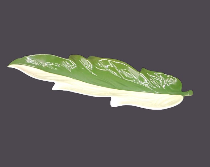 Carlton Ware 2362 leaf-shaped dish. Contemporary line, Australian design, two-tone green, made in England.