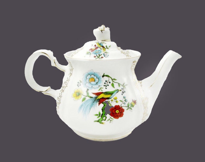 Sadler four-cup teapot with lid. Colorful birds of paradise, florals, filigree. Made in England.