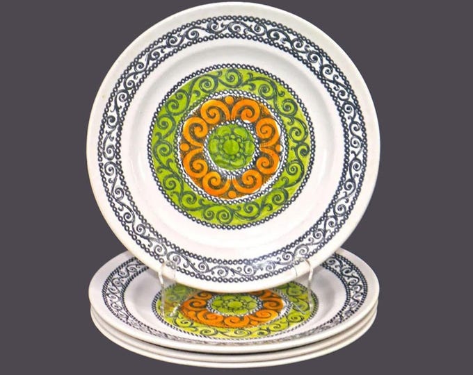 Four retro Broadhurst Agincourt dinner plates made in England. Kathie Winkle design.