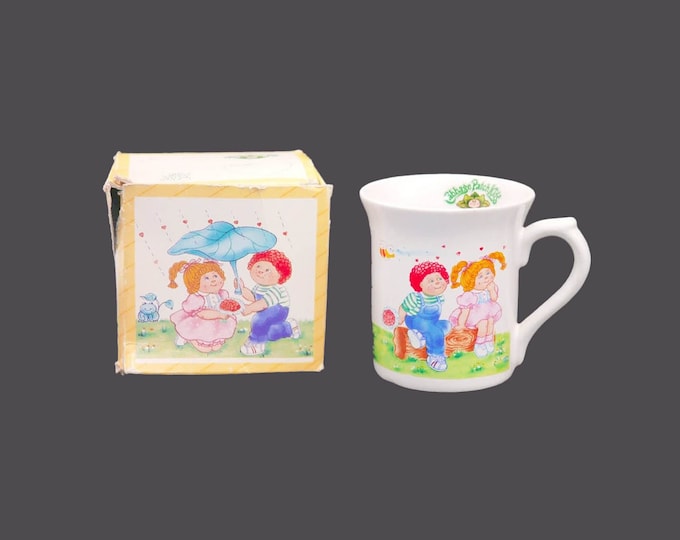 Cabbage Patch Kids porcelain mug. Special Thoughts for Special People series. Includes original gift box. Made in Korea.