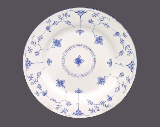 Royal Oak RLO2 salad plate. Blue-and-white Finlandia pattern. Sold individually.