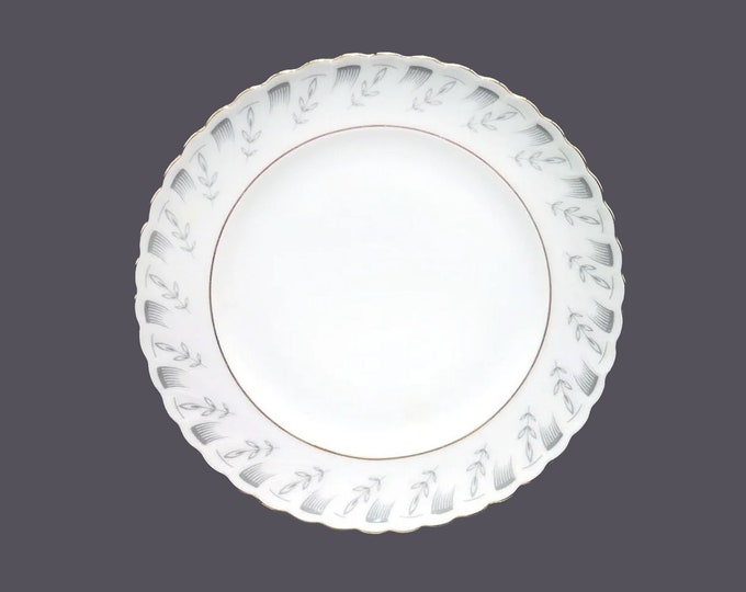 Royal Tettau | Royal Bayreuth ROB201 bread plate made in Bavaria. Sold individually.