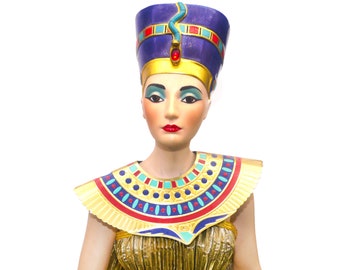 Vintage Franklin Mint porcelain bisque Heirloom Doll: Queen Nefertiti 1987.