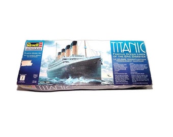 Vintage 1998 Revell Titanic Model Kit. Unassembled