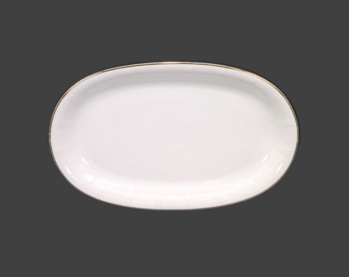 Winterling Roslau white-and-gold oval fish or vegetable serving platter made in Bavaria. Embossed lines, similar to | complements WIG293.