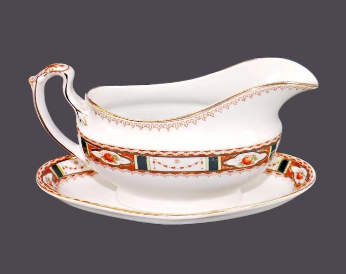 Sampson Bridgwood | Bridgwood & Sons | Anchor Pottery Conway gravy boat with under-plate made in England.