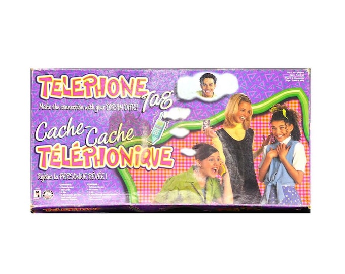 Vintage Telephone Tag Dream Date board game published Playtoy 1990.