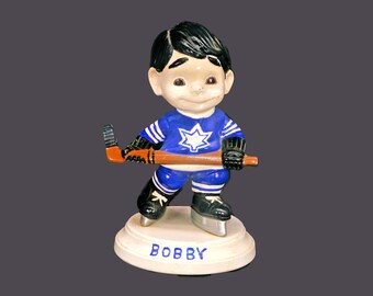 Vintage hockey player figurine Bobby player 1. Toronto Maple Leafs Uniform.