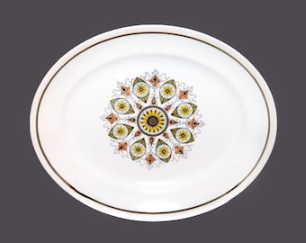 Retro vintage Swinnertons Paisley Green oval platter made in England.