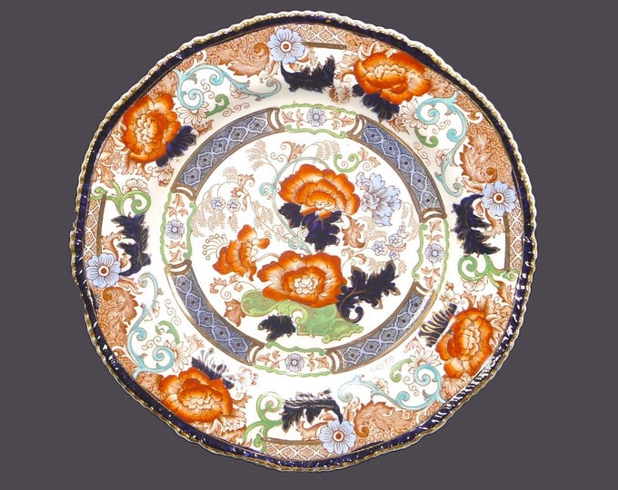 Late Victorian era (1890s) Wood & Son Verona luncheon plate made in England.