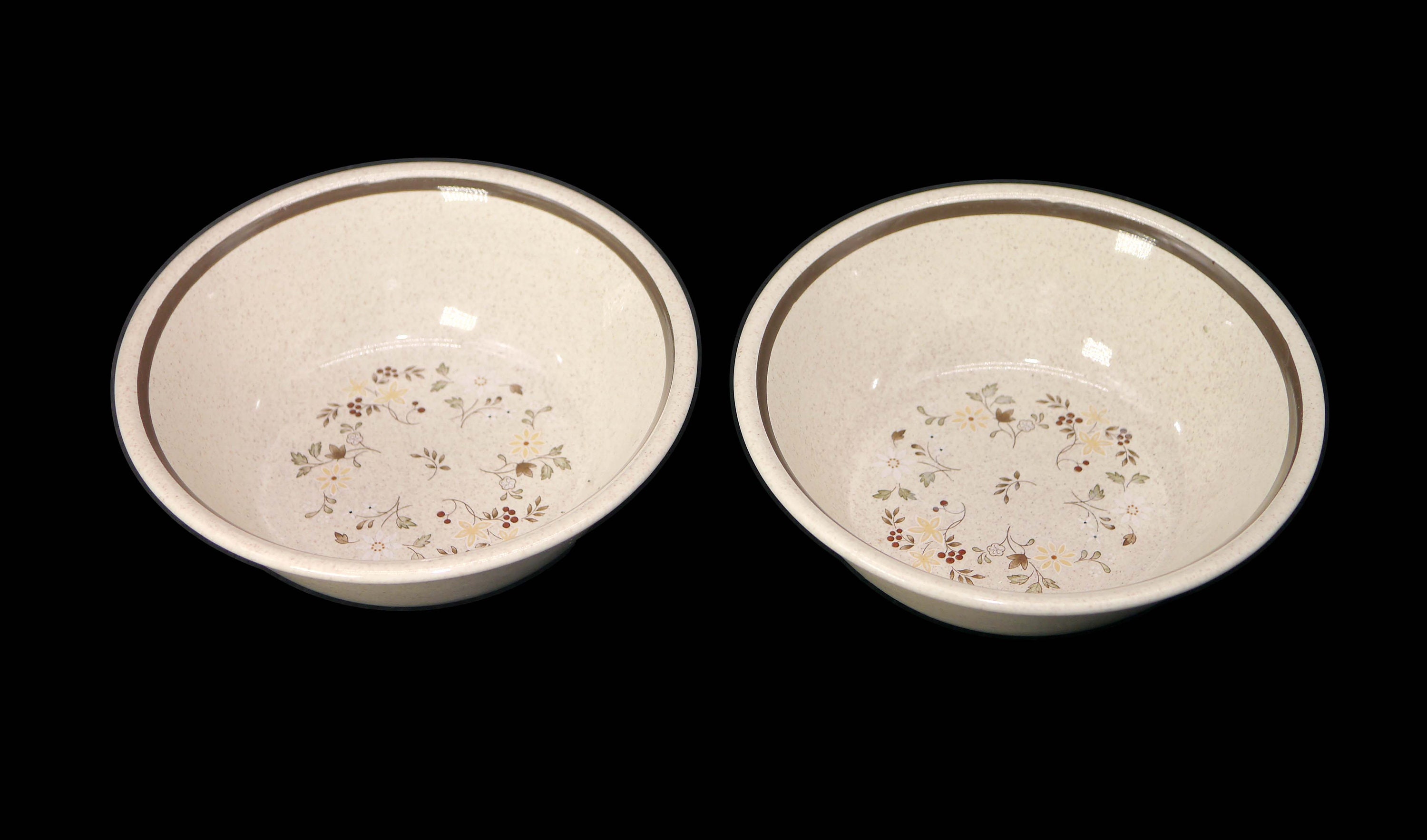 Pair of vintage Royal Doulton Uplands LS1026 coupe cereal bowls