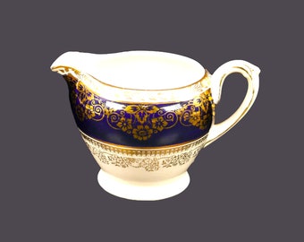 Couronne ducale Charlotte Rhead 6107 | Pot à crème Woodstock bleu fabriqué en Angleterre.