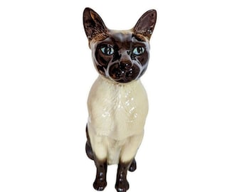 Vintage Beswick 2139 large Siamese cat figurine | statue made in England. Cat lover gift.