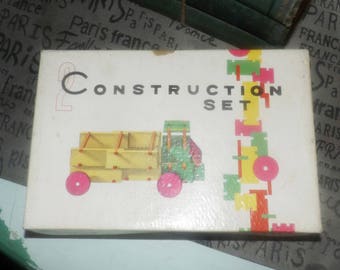 Mid-century all-wood construction set No. 2 WB058.  Wooden model truck.  Incomplete (see below for details).