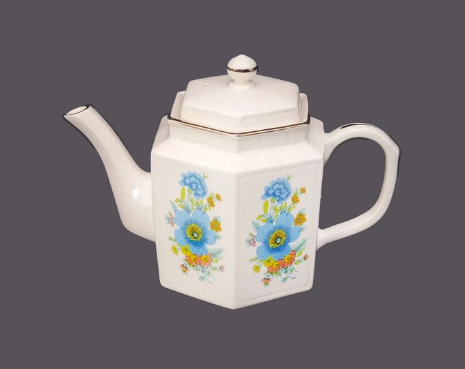 Arthur Wood 5985 four-cup teapot made in England.