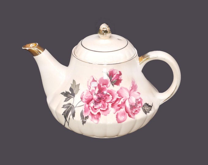 Ellgreave Heatmaster | Wood & Sons four-cup teapot made in England. Pink Chrysanthemums. Flaws (see below).